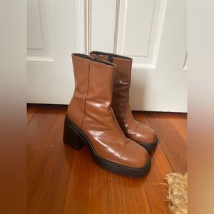 Vagabond Brooke Platform Chestnut Booties